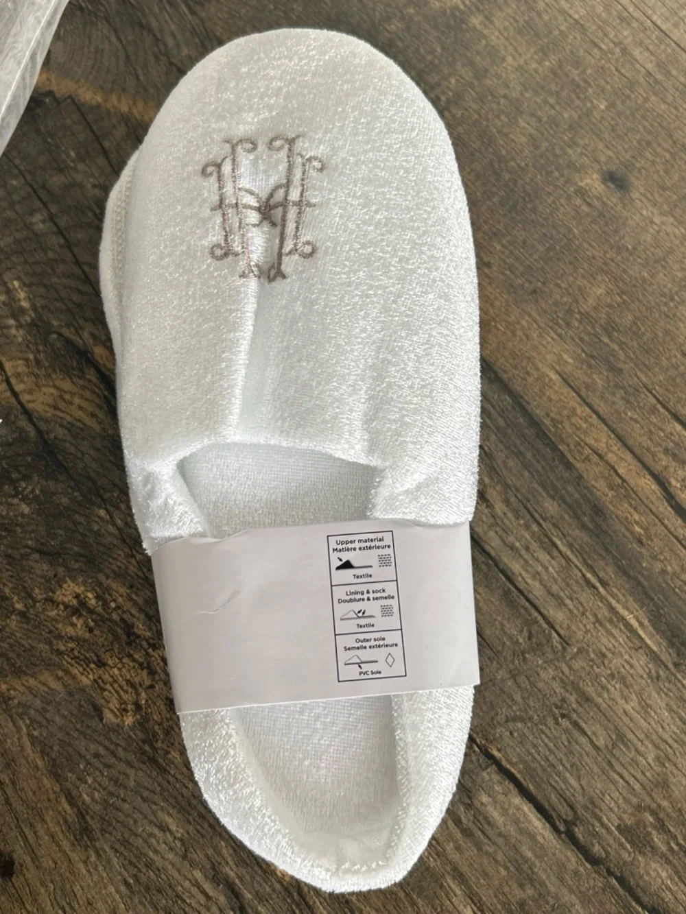MONACO luxury hotel Monogram Embroidered White Spa Slippers